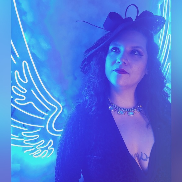 Follow me on Instagram @QueenofEvile - Picture 6 of 13